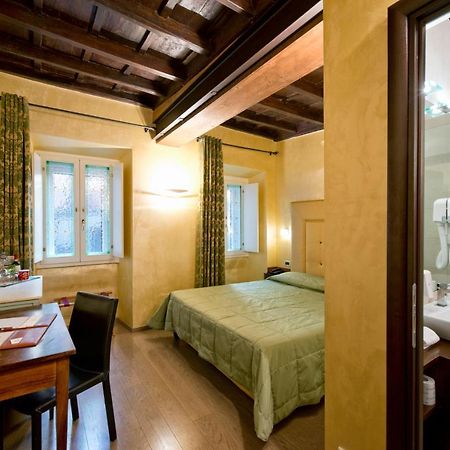 Отель Relais Monnalisa Рим Экстерьер фото